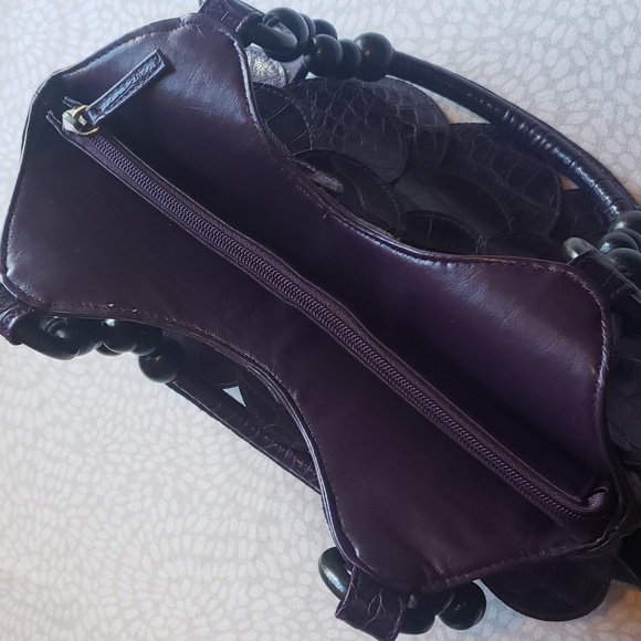 GAL Purple Faux Leather Circle Vegan Handbag - Picture 9 of 11